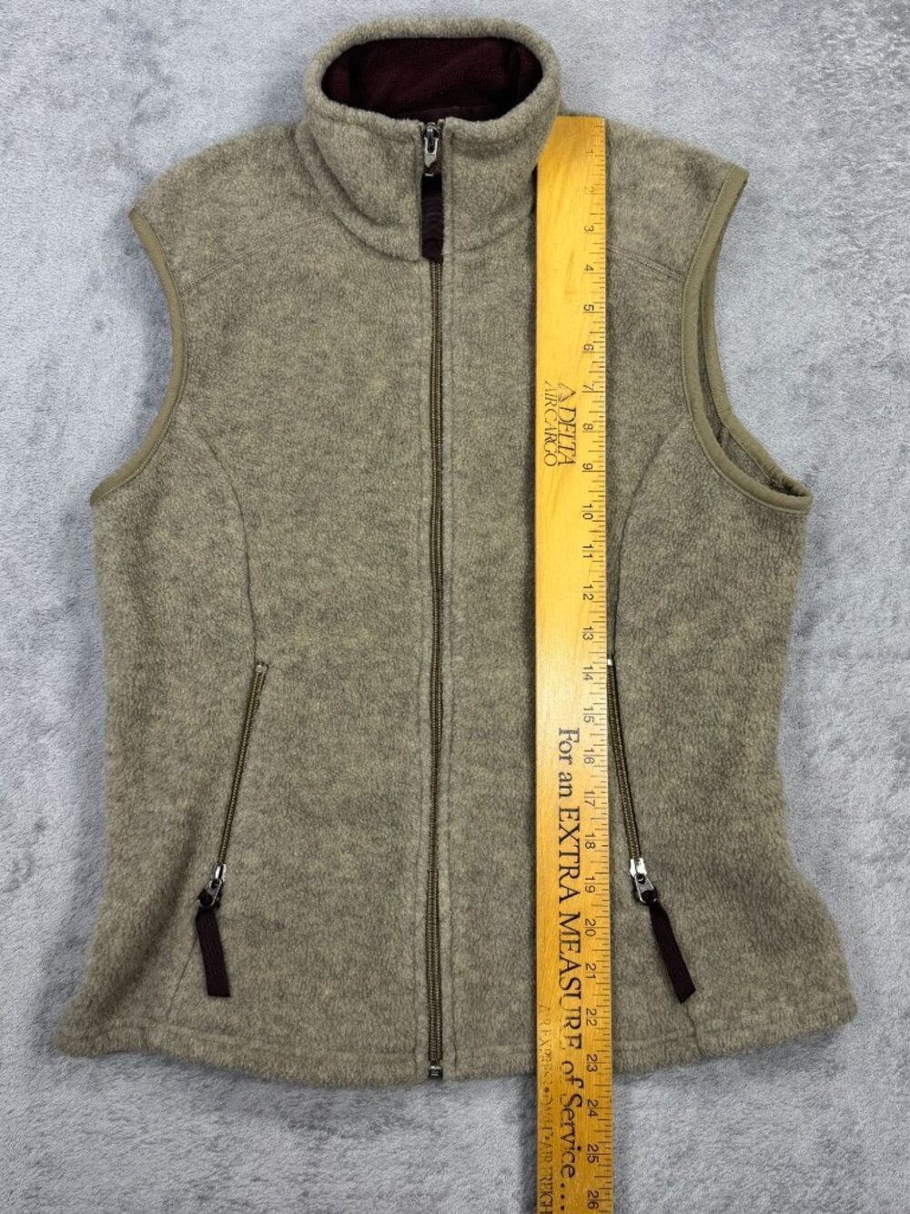 Vintage 90s Patagonia Synchilla Fleece Vest Womens M Tan Brown Gorpcore Hiking - Picture 10 of 11